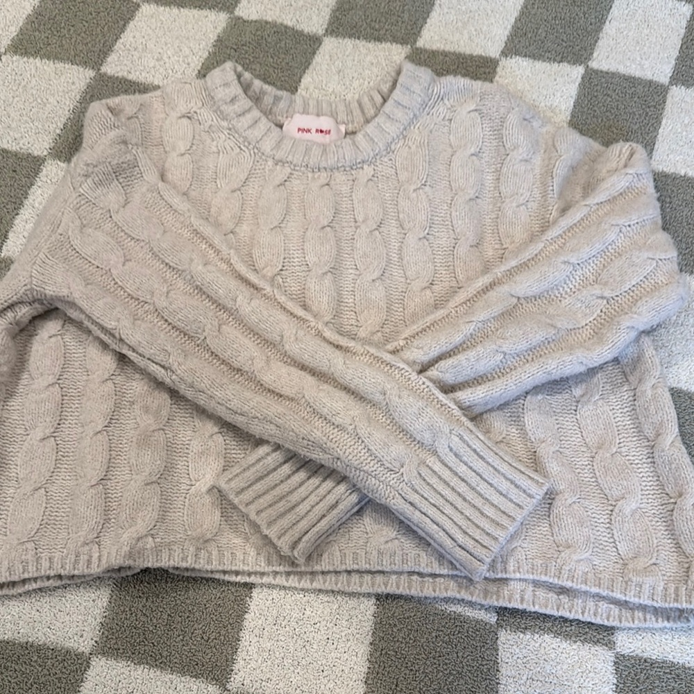 Pink Rose Women's Cream Cable Knit Cropped Sweater - Medium